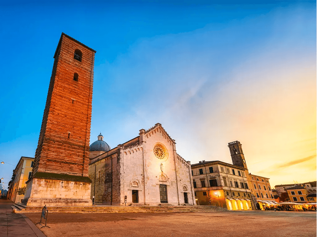 Пьетрасанта